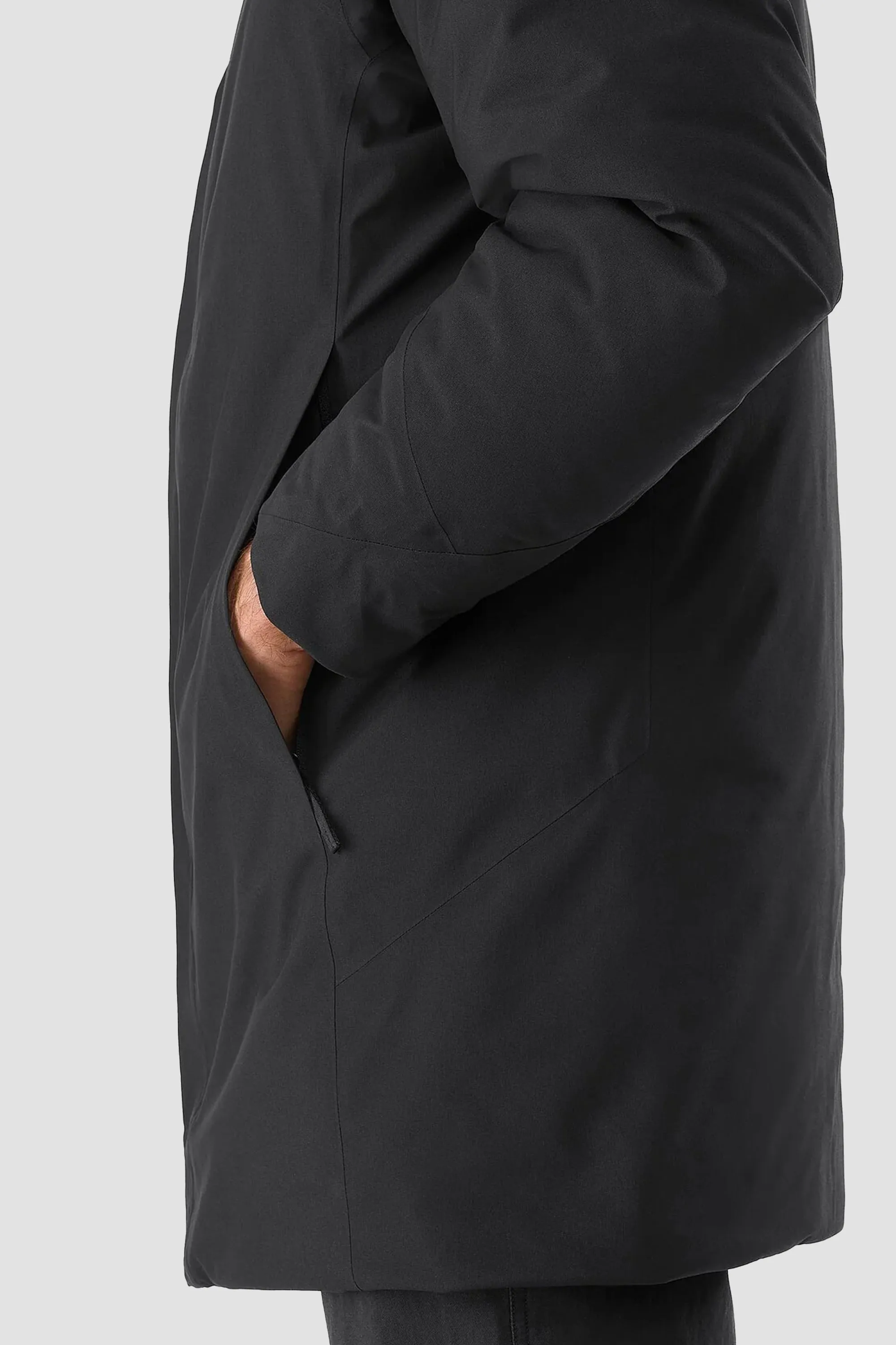 Arc'teryx Men's Therme Parka in Black