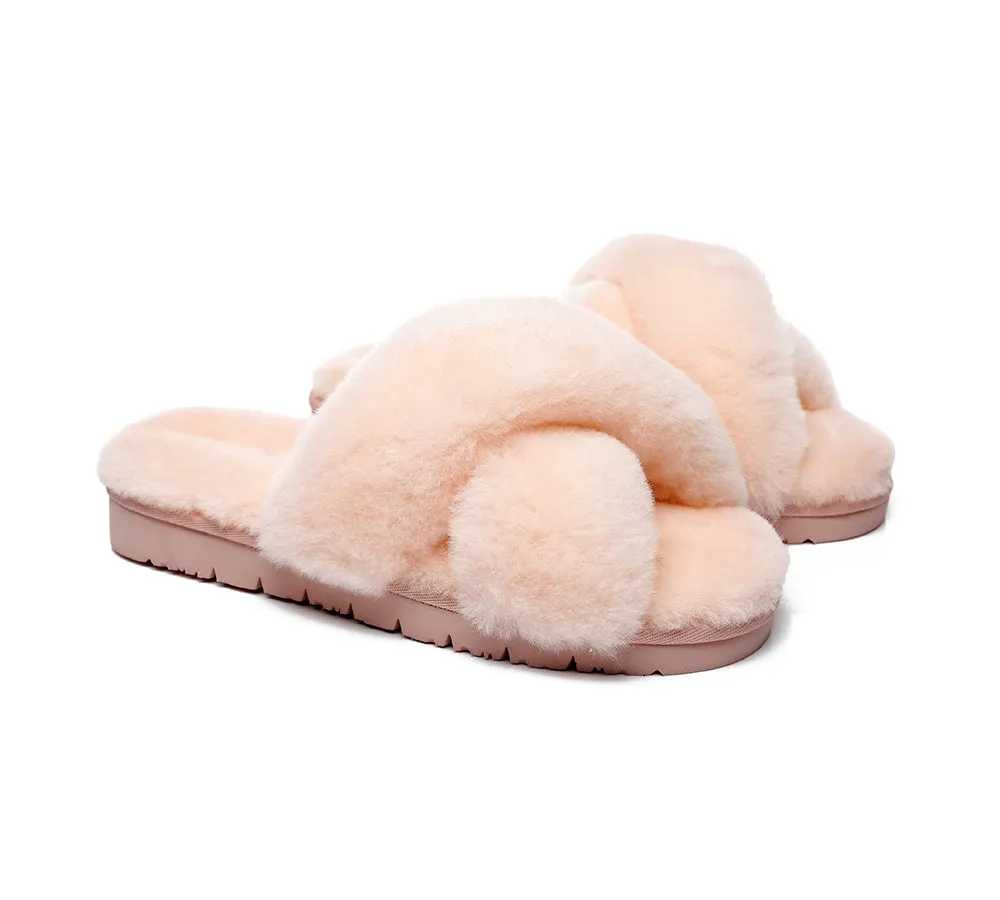 AUSTRALIAN SHEPHERD® UGG Women Crossover Fluffy Slides Leanna