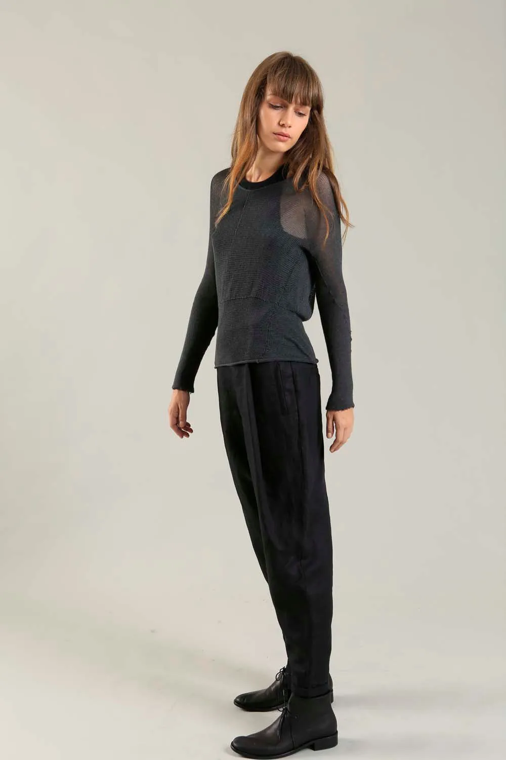 Charcoal long sleeves round neck Cross Soy shirt