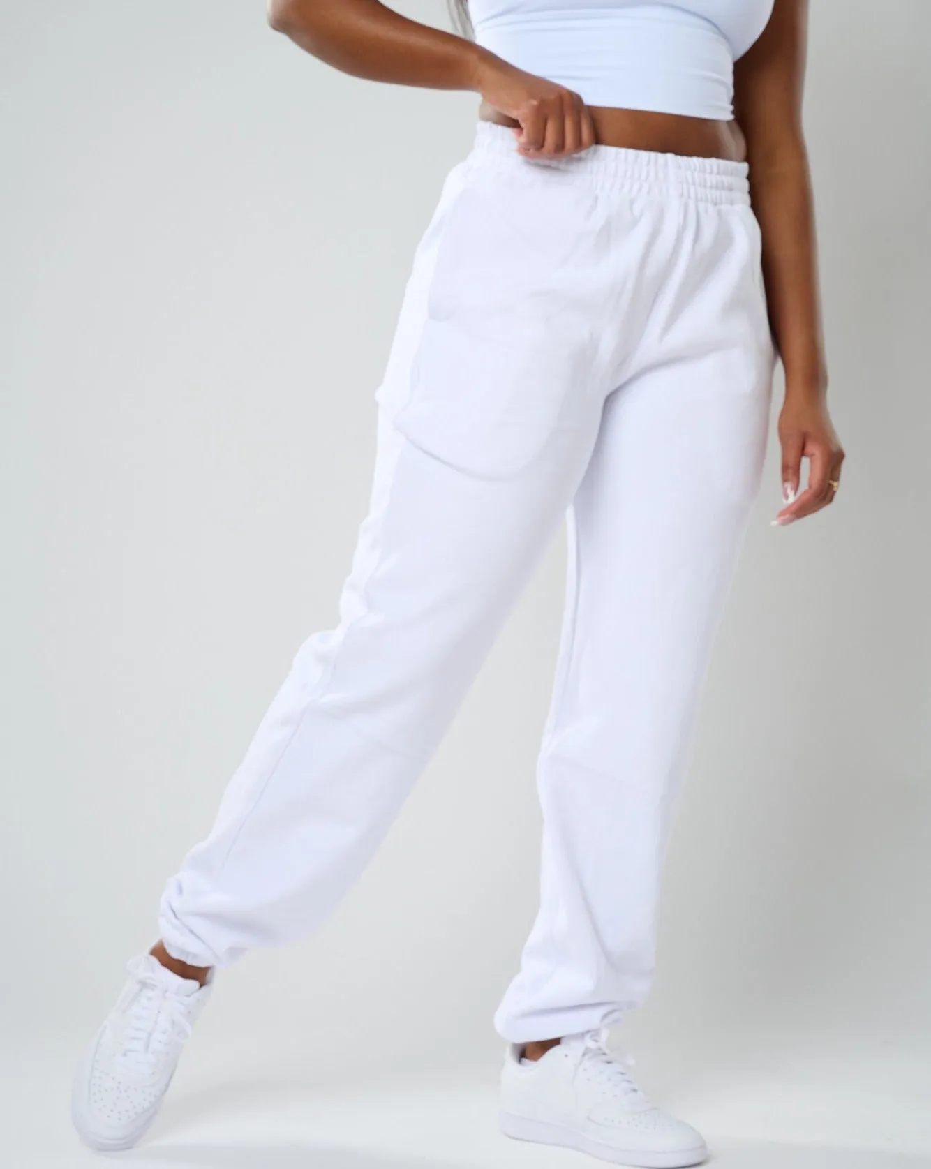 Fabiola Joggers - White