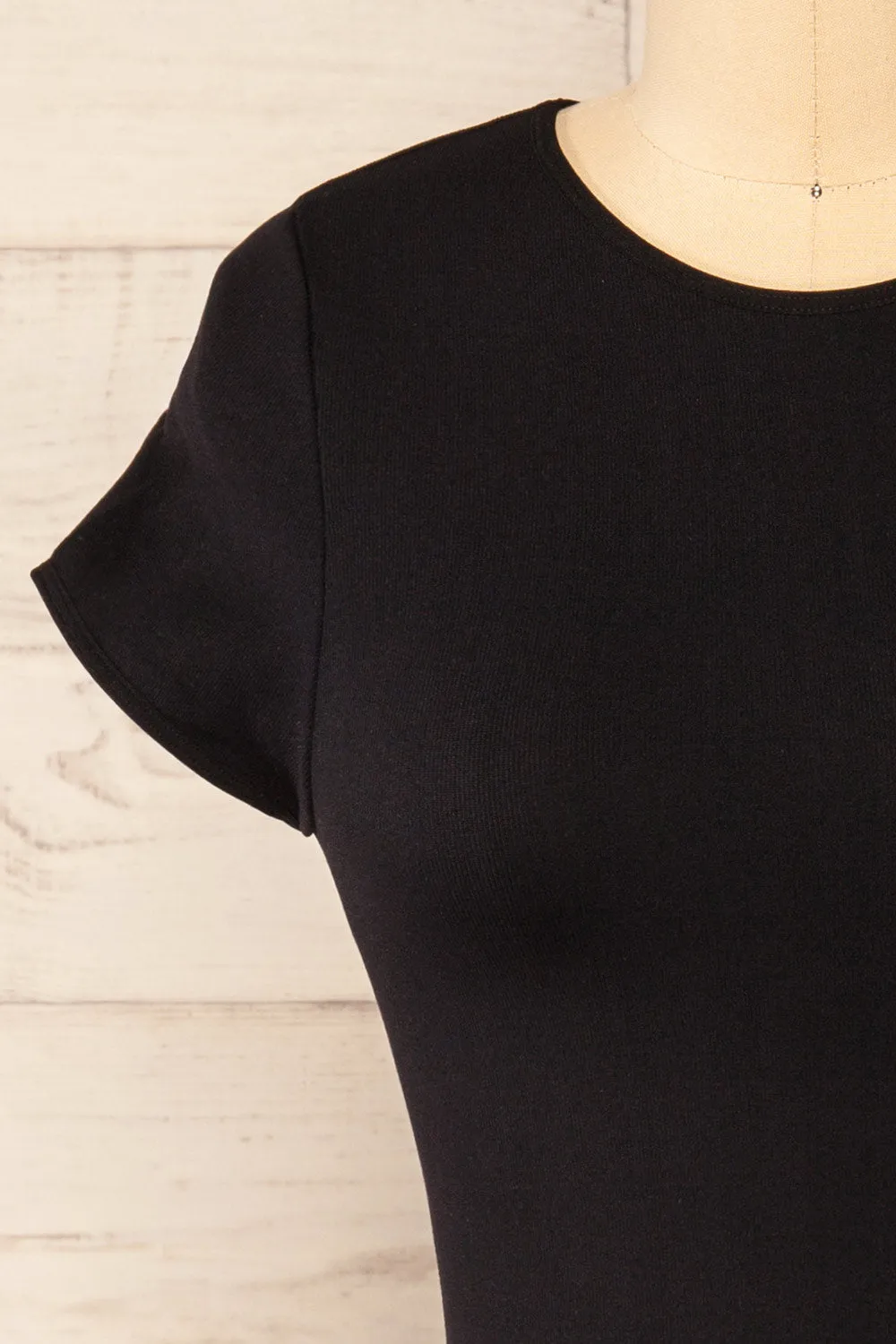 Fafe Black | Fitted Cropped T-Shirt