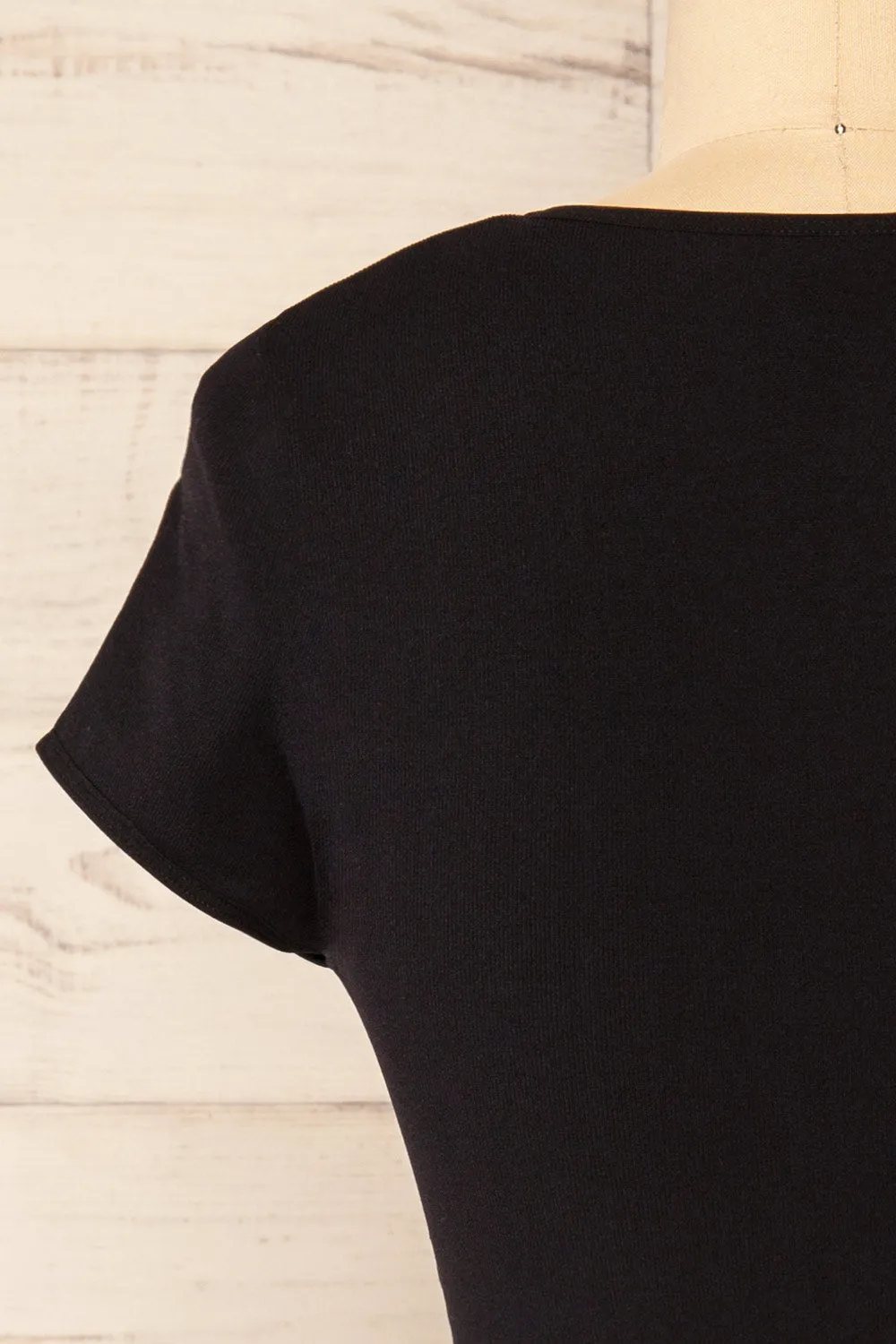 Fafe Black | Fitted Cropped T-Shirt