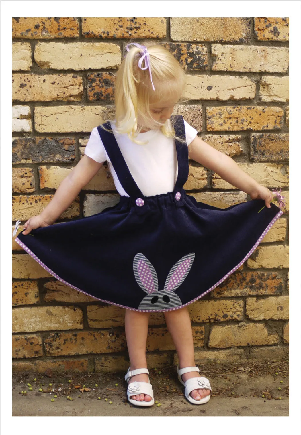 Flared skirt TOPSY SKIRT pdf sewing pattern with XMAS ANGEL applique sizes 1-12 years.