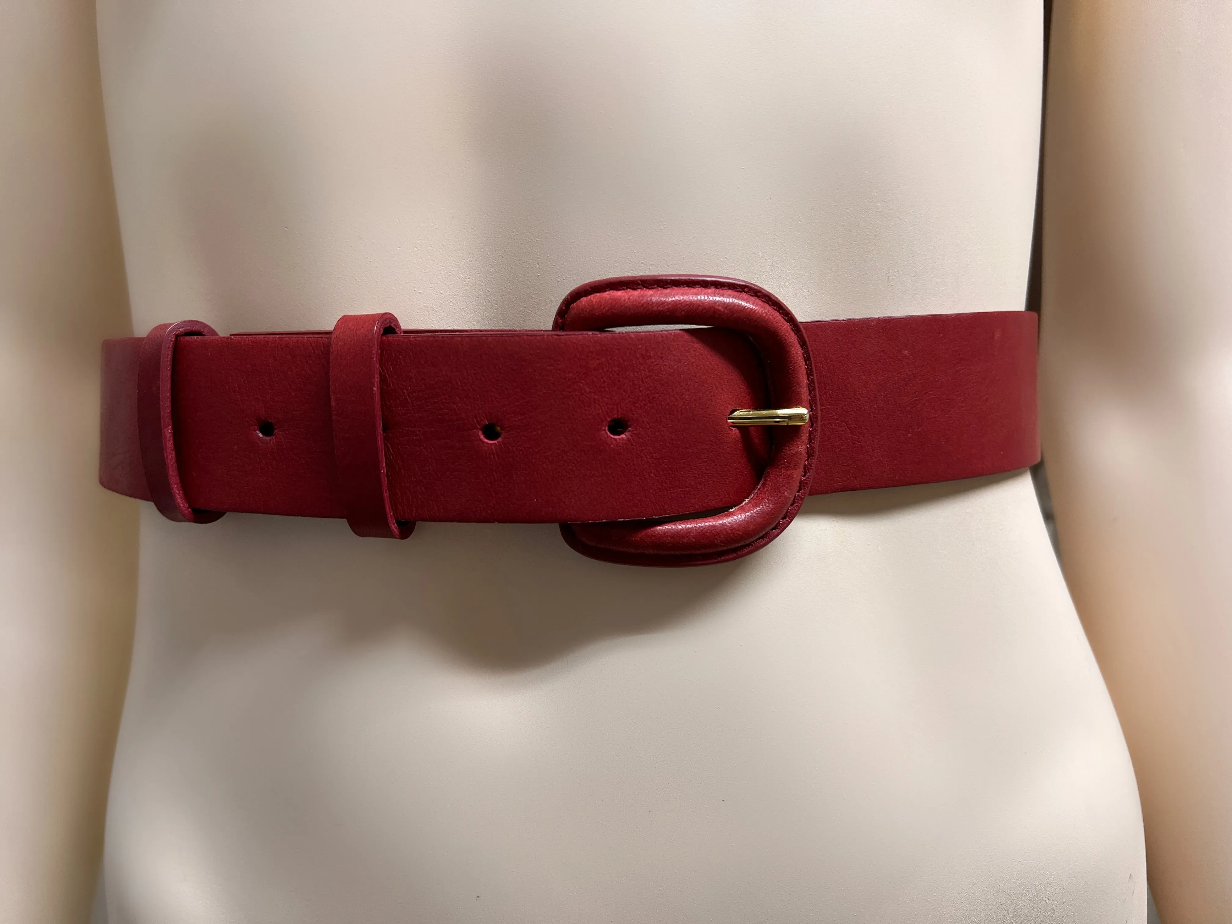 ITALIAN LEATHER BELT SIZE S