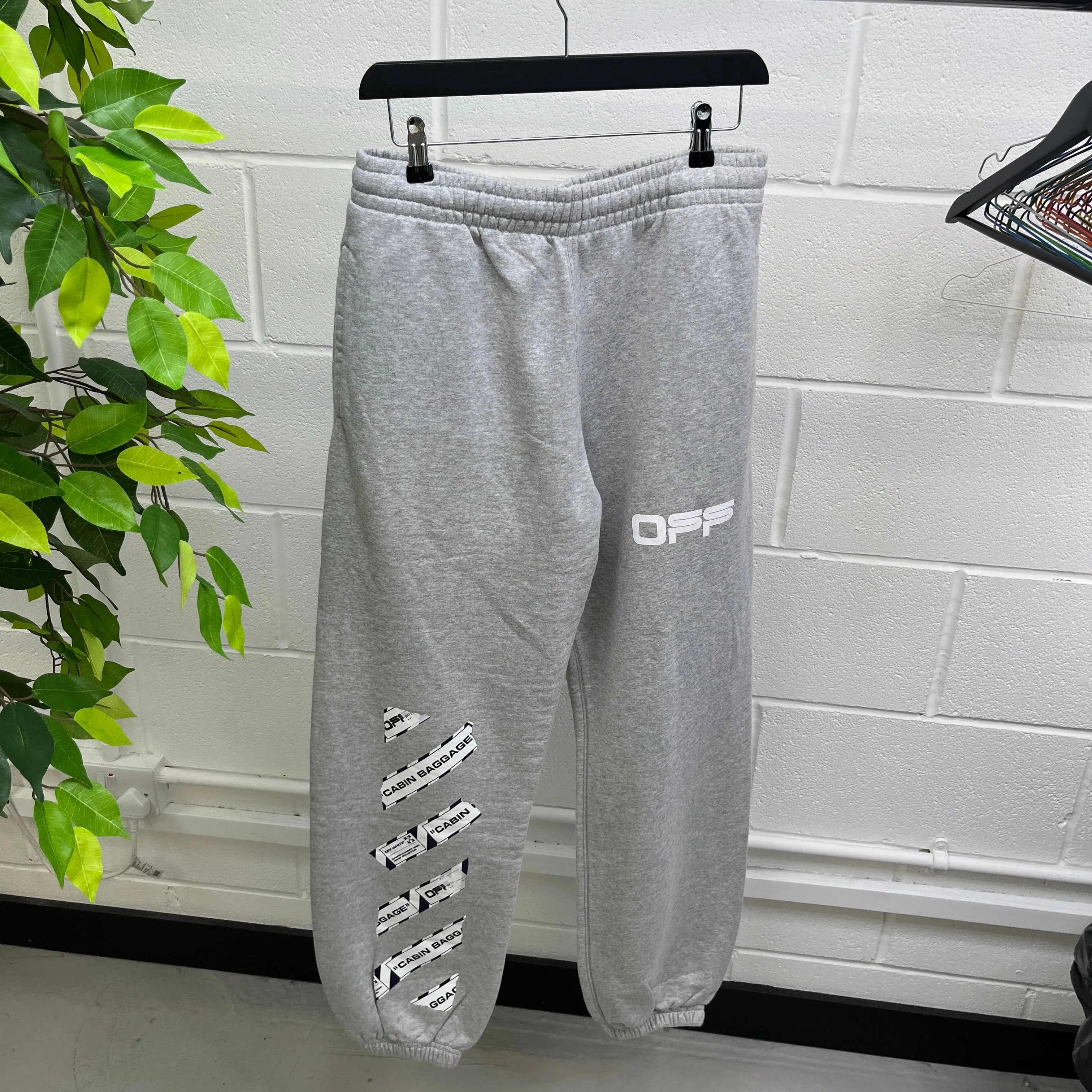 Men's Logo Joggers Grey Size M