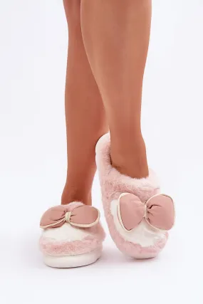 Slippers model 204947 Step in style