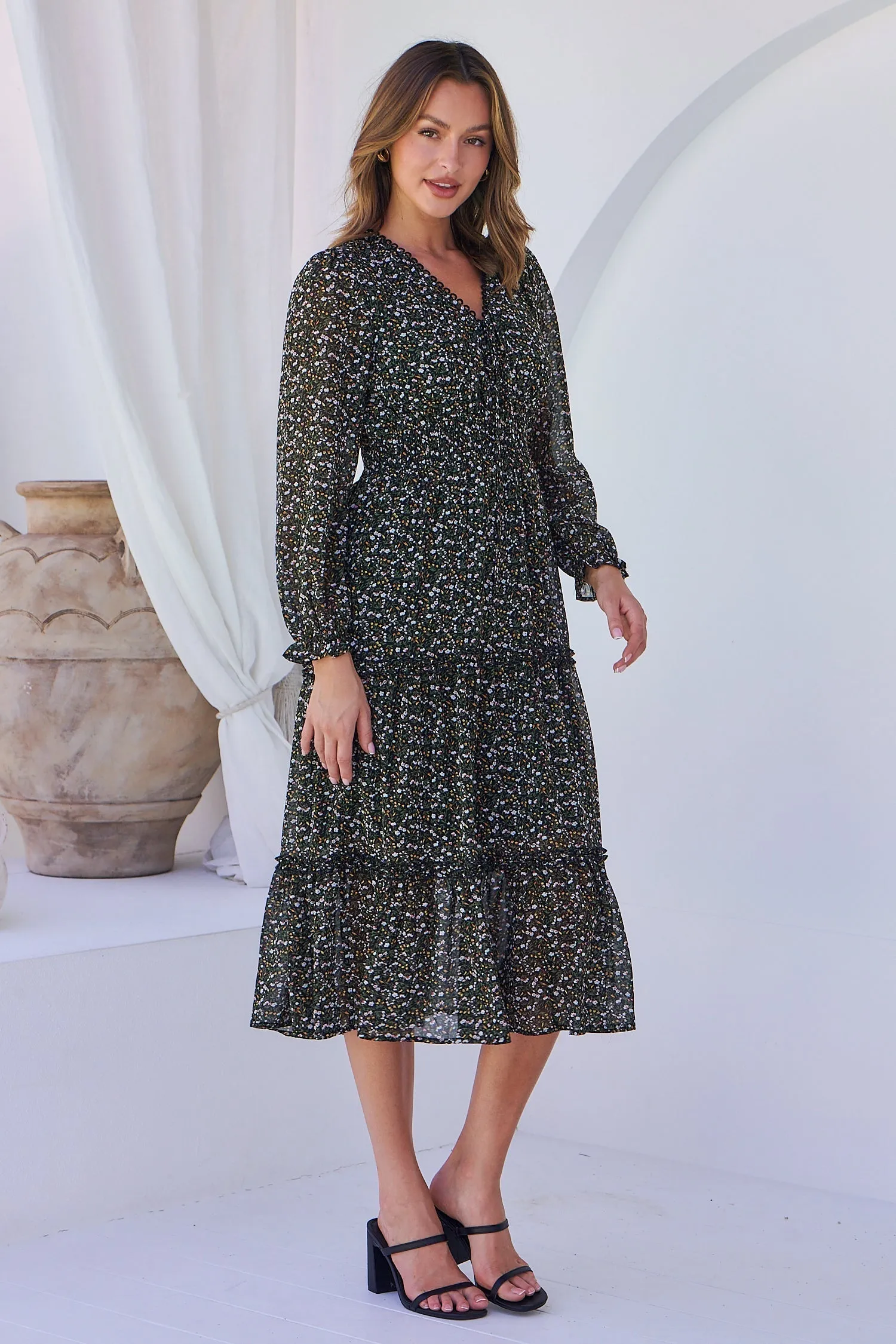 Valerie Black/Green Floral Print Long Sleeve Chiffon Dress