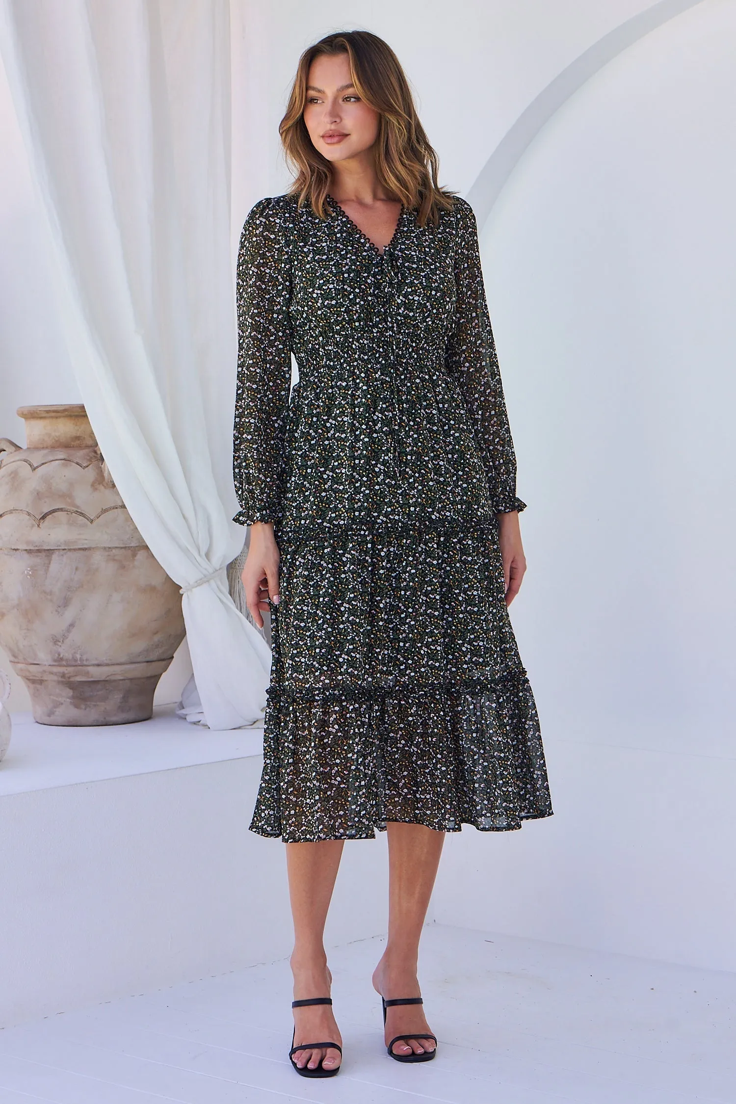 Valerie Black/Green Floral Print Long Sleeve Chiffon Dress