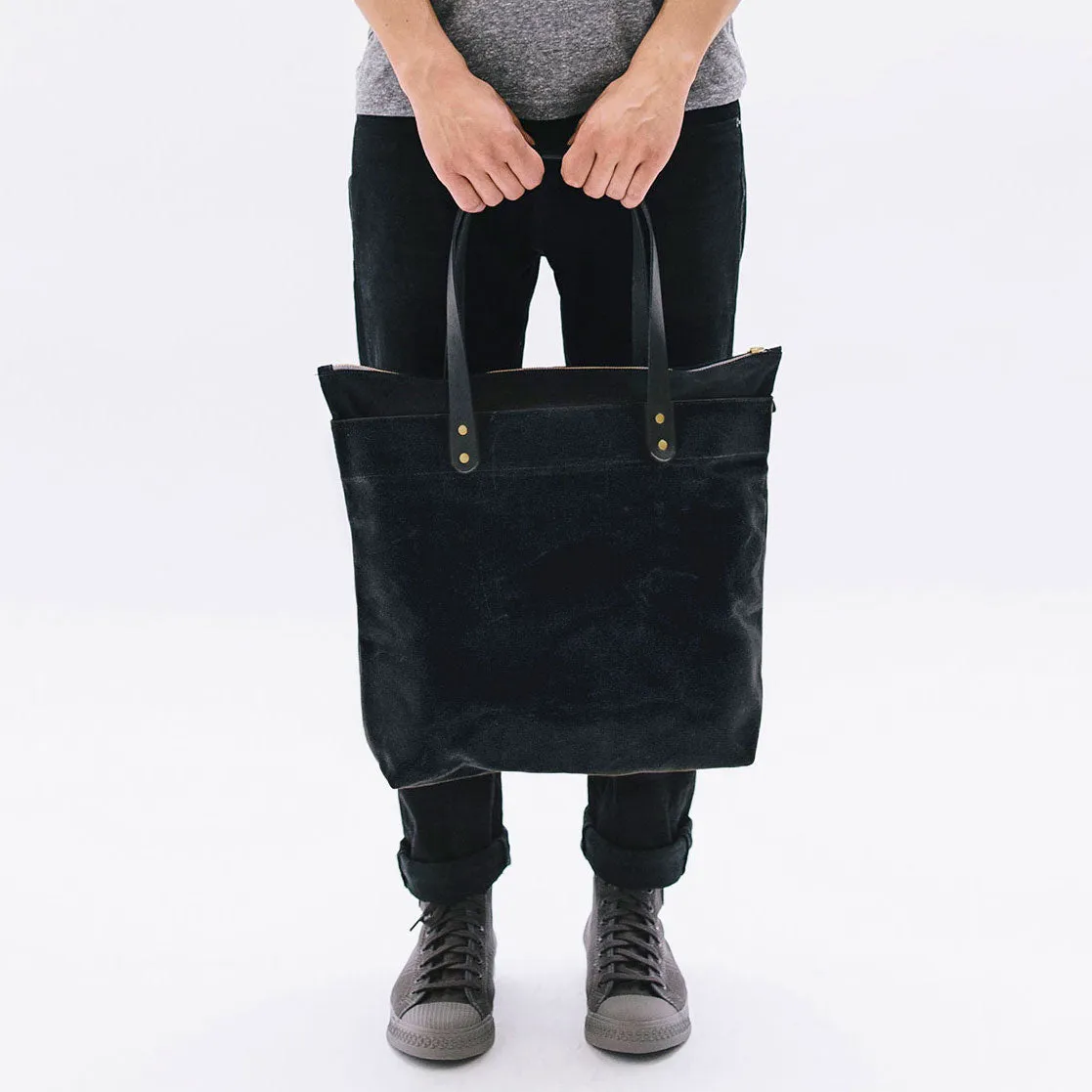 Waxed Canvas Zipper Tote Bag