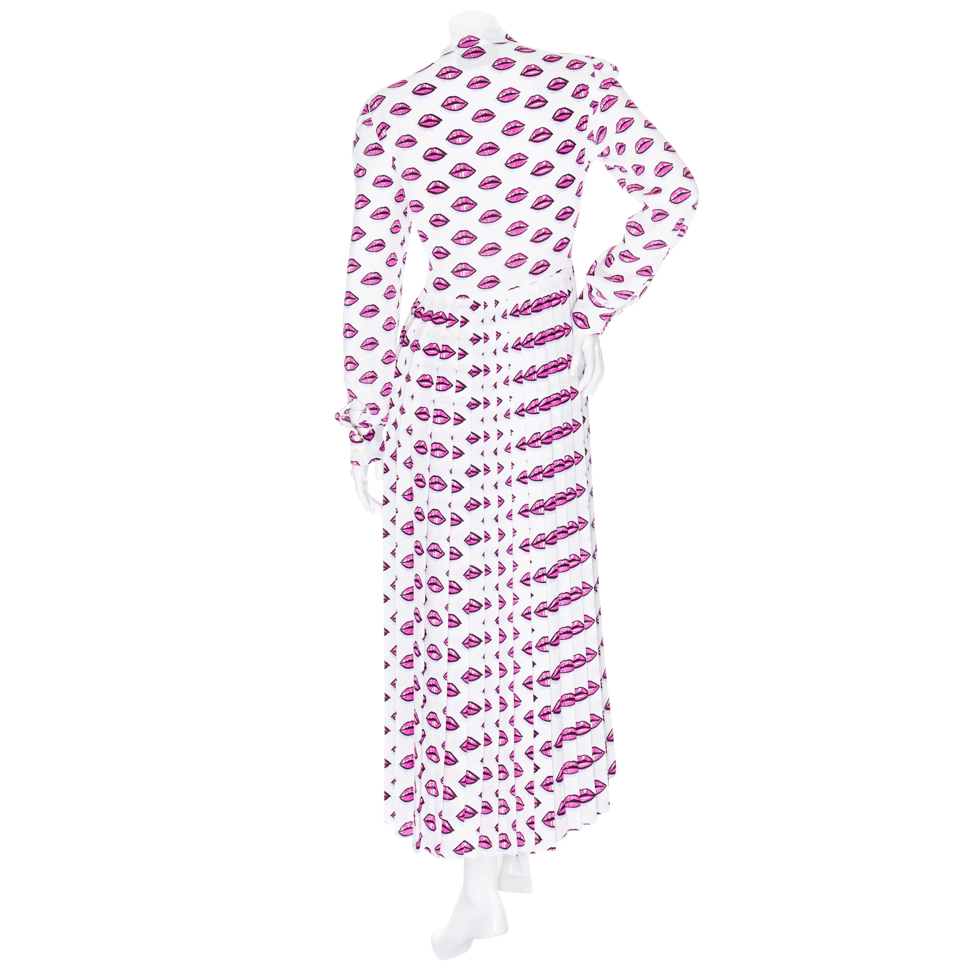 White and Pink Kiss Print Pleated Tie-Neck Dress