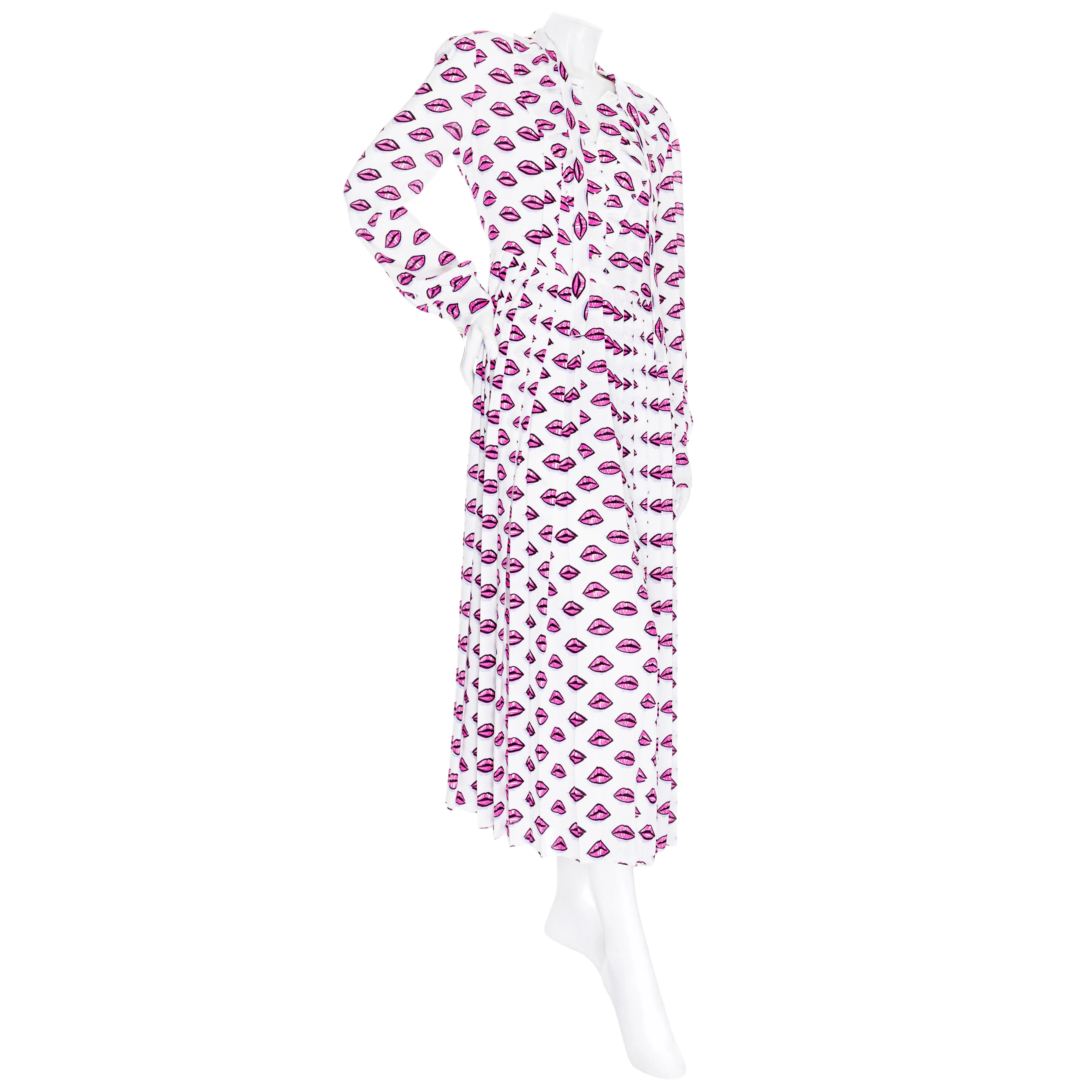 White and Pink Kiss Print Pleated Tie-Neck Dress